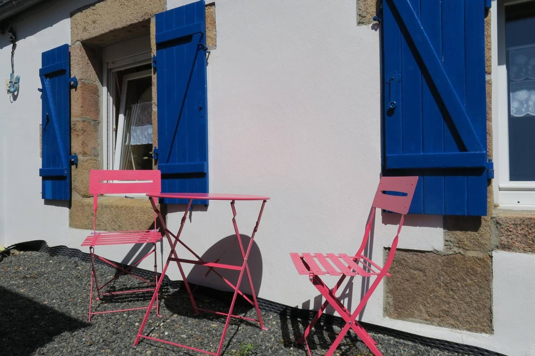 Maison De Charme Entièrement Rénovée Avec Wifi à 200m Du Centre De Ref 935 *